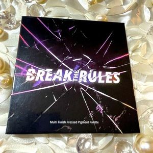 it’sBel Cosmetics 🩵 Break the Rules Palette